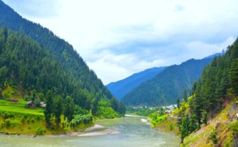 Neelum Valley Azad Kashmir Tourist Place in 2024